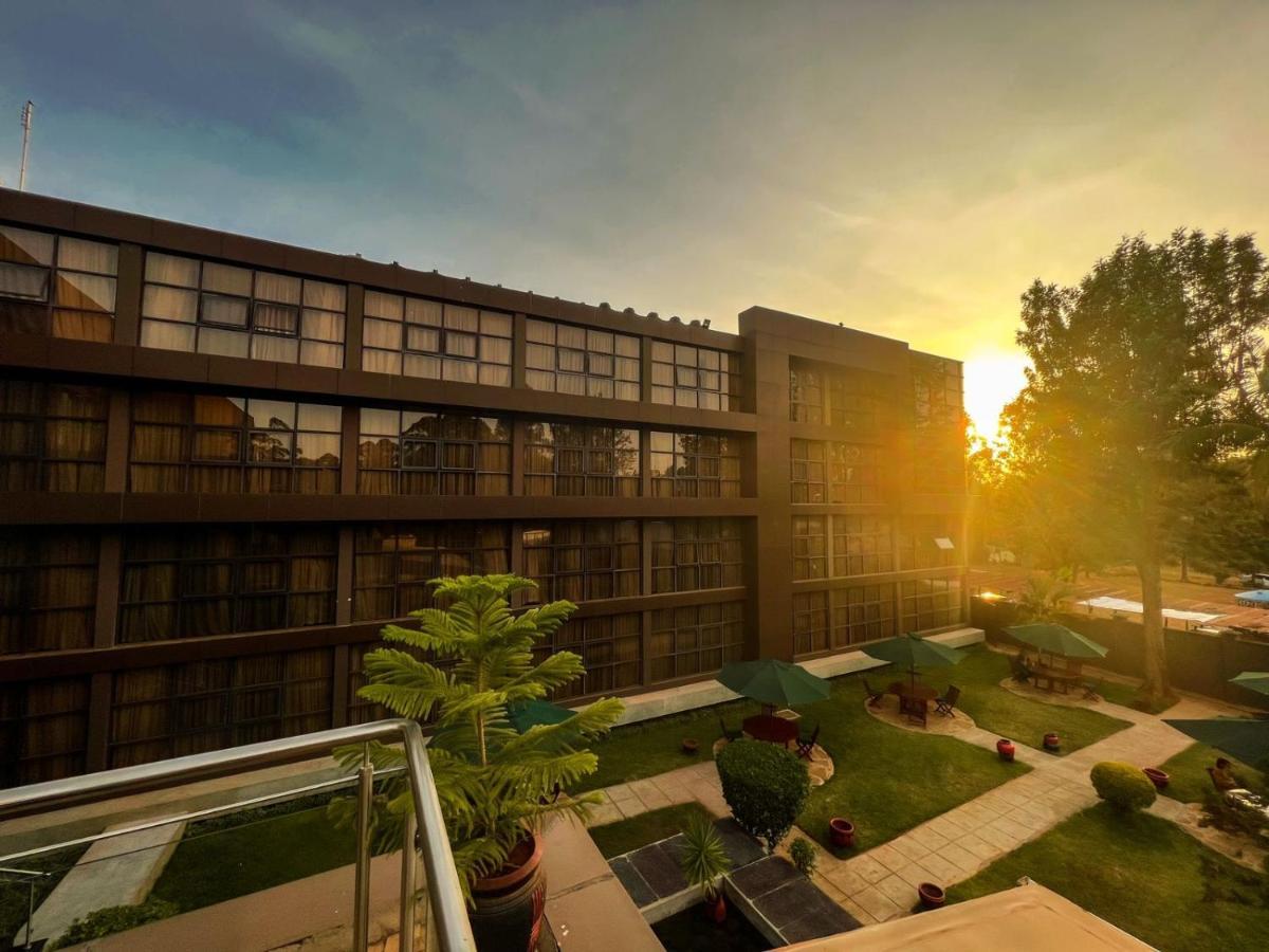 Boma Inn Елдорет Екстер'єр фото